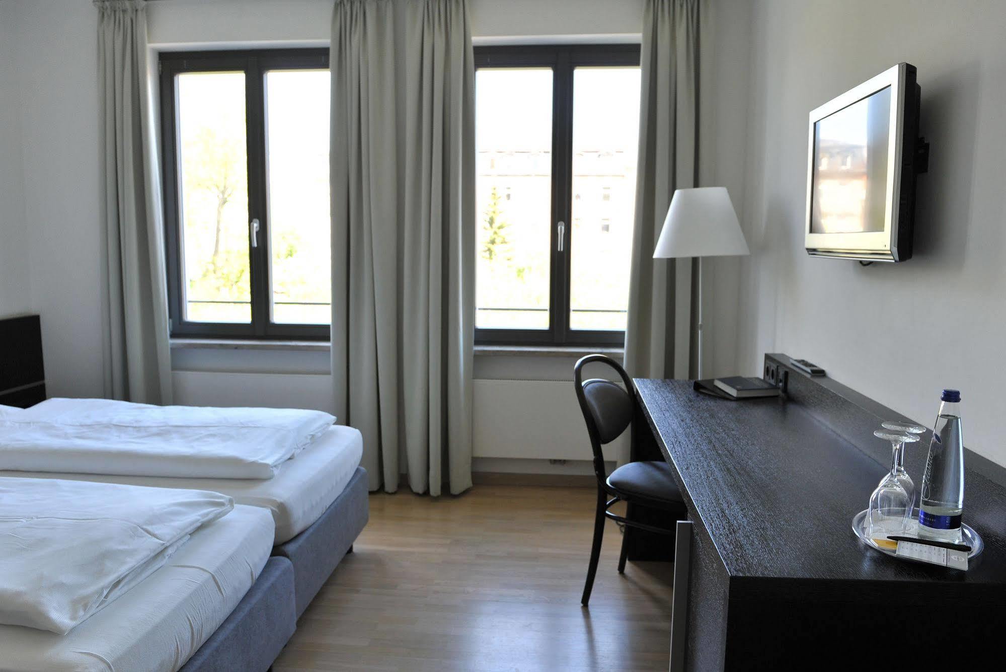 Tandem Hotel Бамберг Екстериор снимка